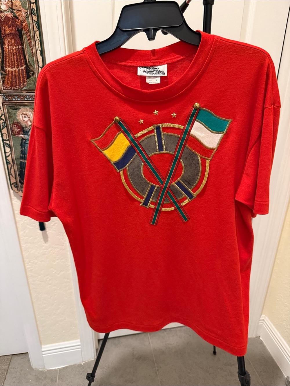 Red Flag Graphic Tee - Classic Casual Top